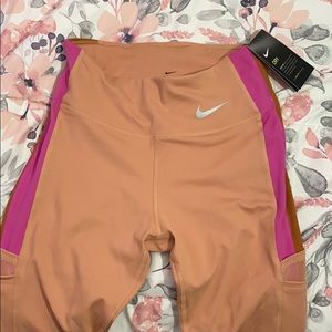 Nike leggings